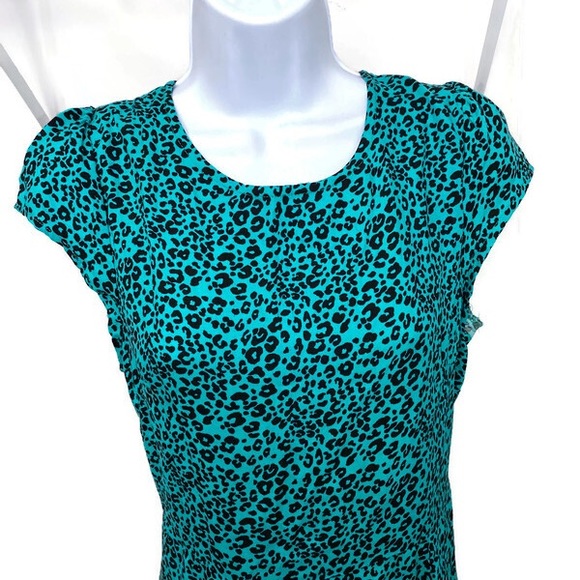 Francesca’s NWOT midi dress - Picture 2 of 6